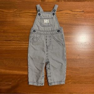 🌈 2/$10 Carter’s navy striped seersucker ‘Cruising With Daddy’ overalls size 6M